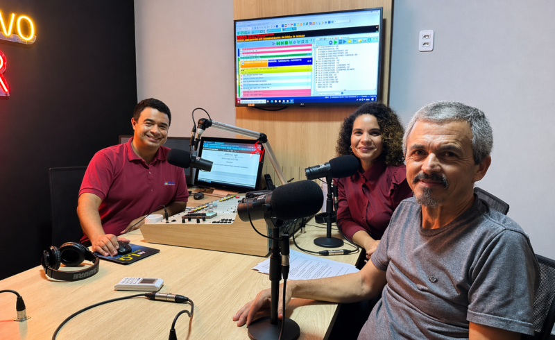 Inclusão ganha espaço na Rádio Câmara com estreia de novo programa apresentado por Júnior Patente